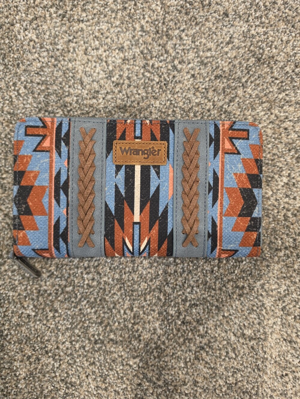 Wrangler Aztec Zip Wallet in Blue and Brown